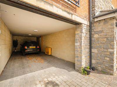 Picture 10